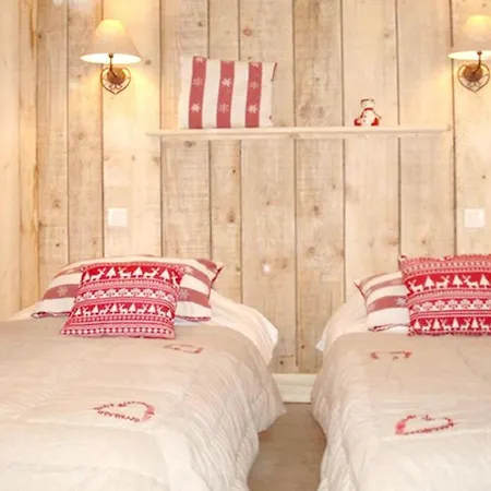 Apartment With 2 Bedrooms In Le Montdore With Wonderful Mountain View And Wifi 3 Km From The Slopes