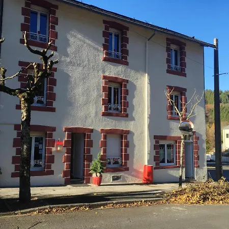 Apartment With 2 Bedrooms In Le Montdore With Wonderful Mountain View And Wifi 3 Km From The Slopes